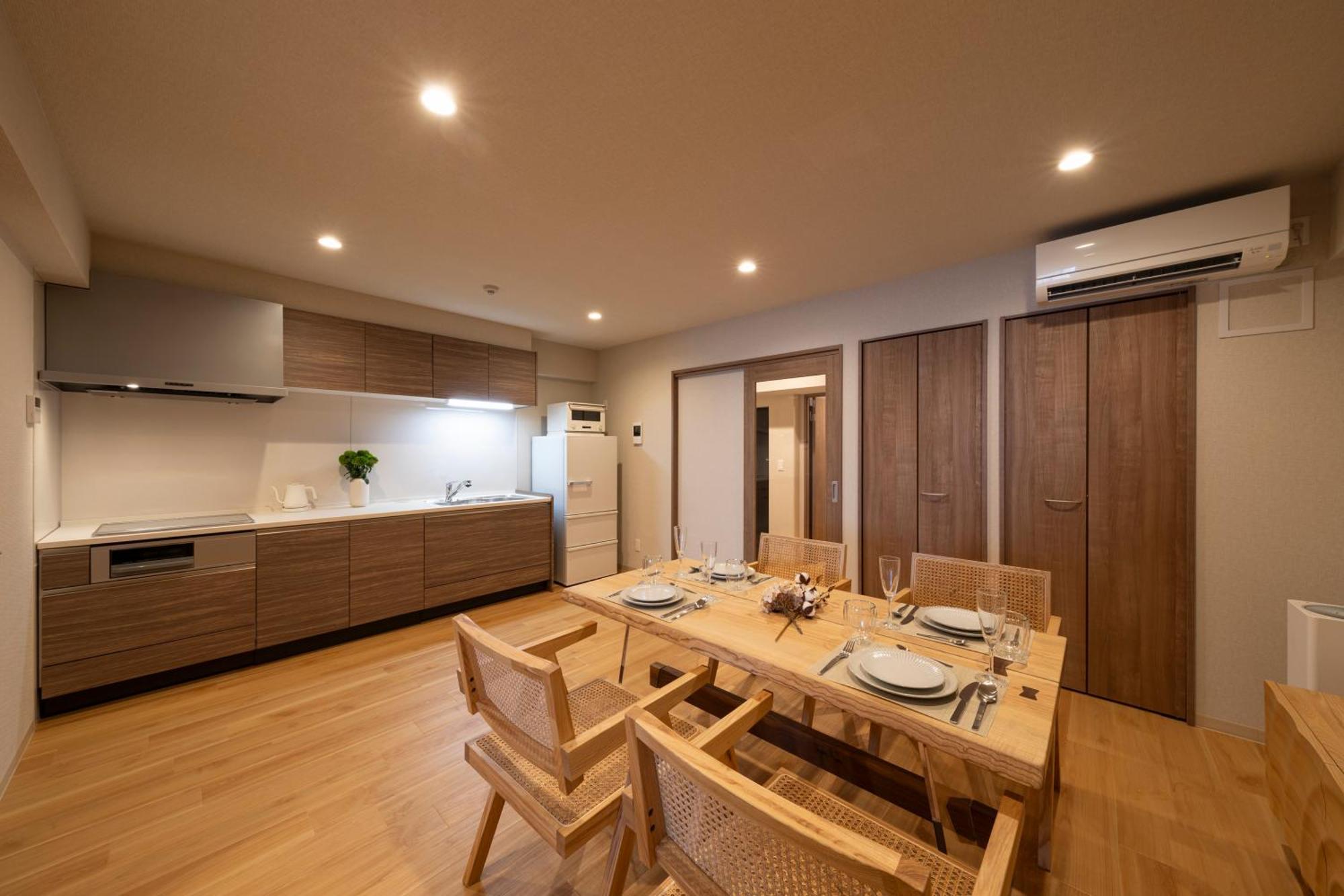 New Open 2024! Shirakabanoyado - Naniwa Apartment Osaka Exterior photo